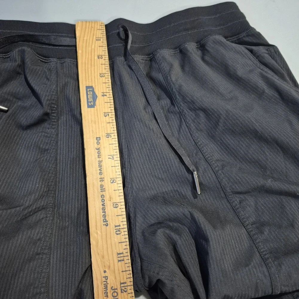 Lululemon Pants Womens Small Black Dance Studio Cargo Jogger Mid-Rise Relaxed